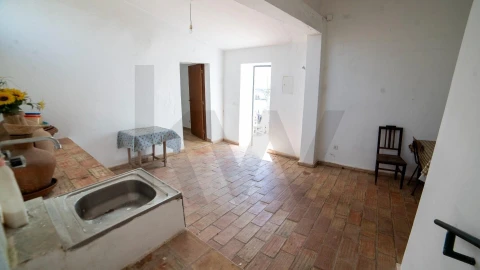 Moradia T3 para Venda em São Brás de Alportel