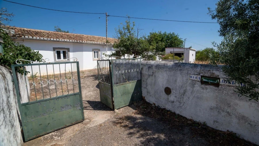 Moradia T3 para Venda em São Brás de Alportel Foto 5