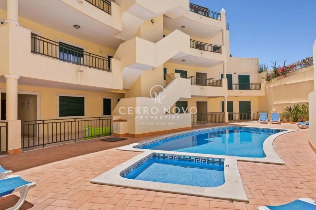 Apartamento T2 para Venda em Albufeira e Olhos de Água Foto 5