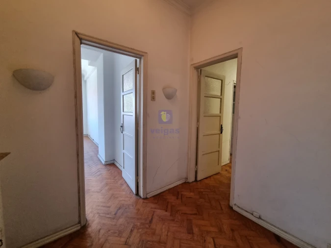 Apartamento T3 para Venda em São Vicente Foto 8