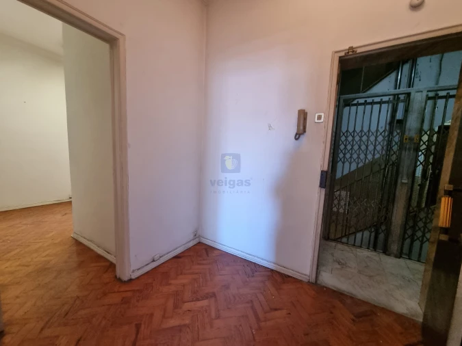 Apartamento T3 para Venda em São Vicente Foto 12