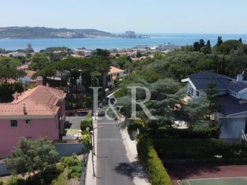 Moradia T6 para Venda em Belém