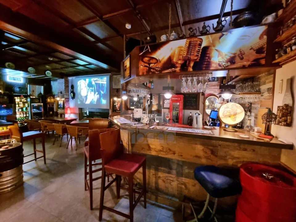 Negócio para Venda em Armação de Pera Foto 4