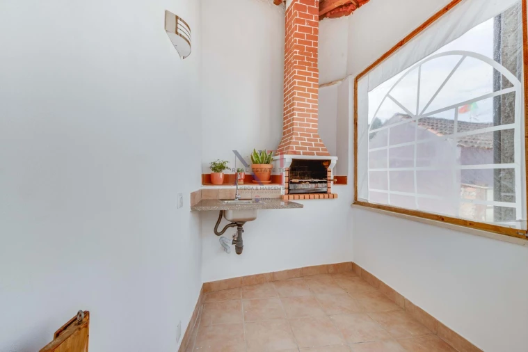 Moradia T2 para Venda em Abrigada e Cabanas de Torres Foto 23