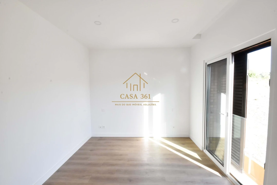 Moradia T3 para Venda em Alhandra, São João dos Montes e Calhandriz Foto 35