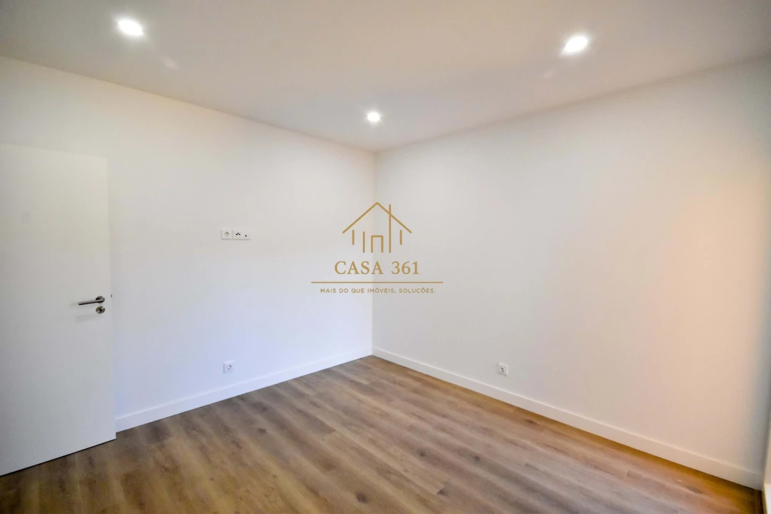 Moradia T3 para Venda em Alhandra, São João dos Montes e Calhandriz Foto 31