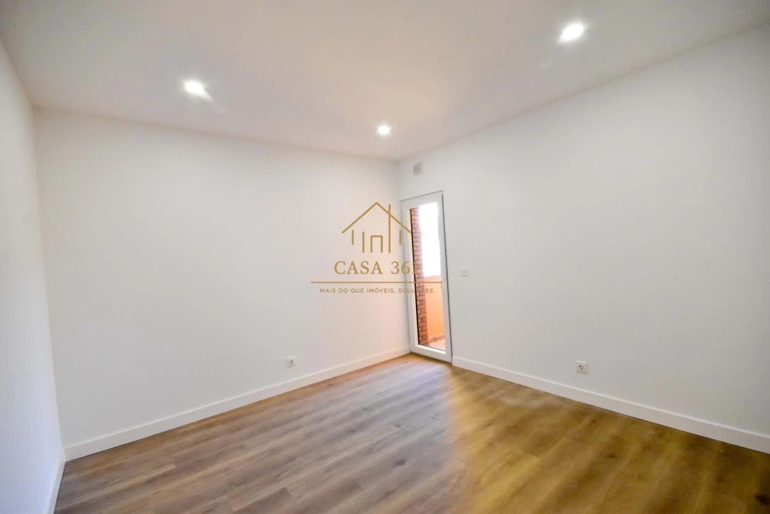 Moradia T3 para Venda em Alhandra, São João dos Montes e Calhandriz Foto 28