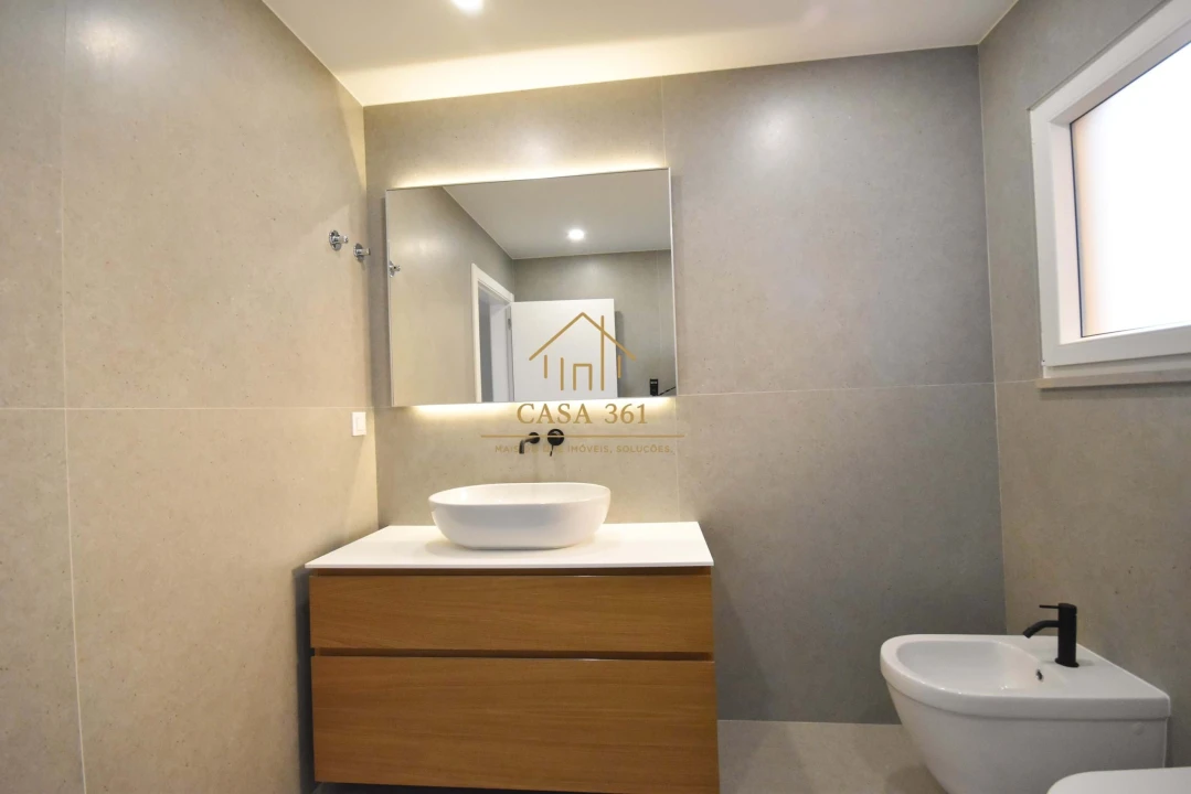 Moradia T3 para Venda em Alhandra, São João dos Montes e Calhandriz Foto 27