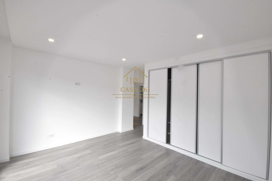 Moradia T4 para Venda em Alhandra, São João dos Montes e Calhandriz Foto 36