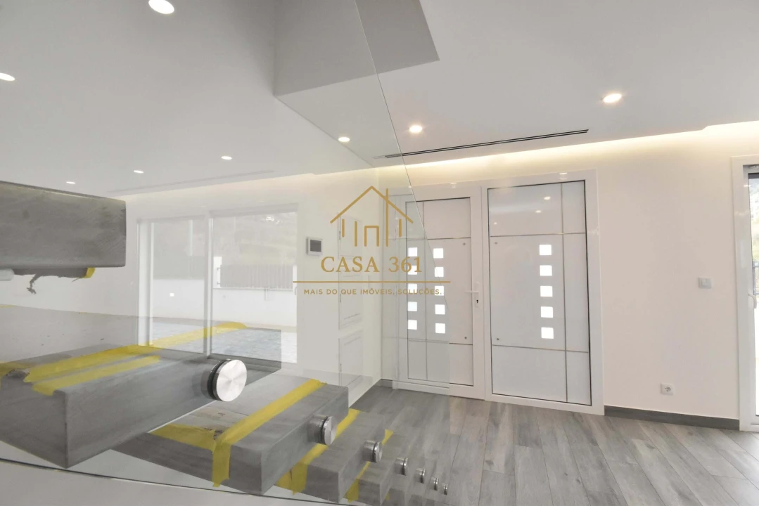 Moradia T4 para Venda em Alhandra, São João dos Montes e Calhandriz Foto 11