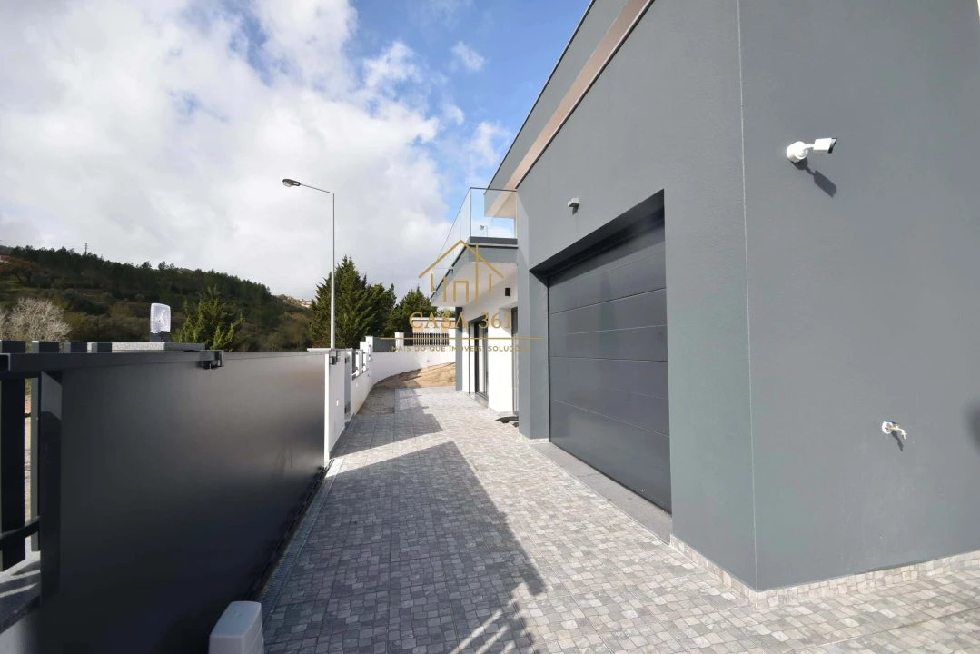 Moradia T4 para Venda em Alhandra, São João dos Montes e Calhandriz Foto 42