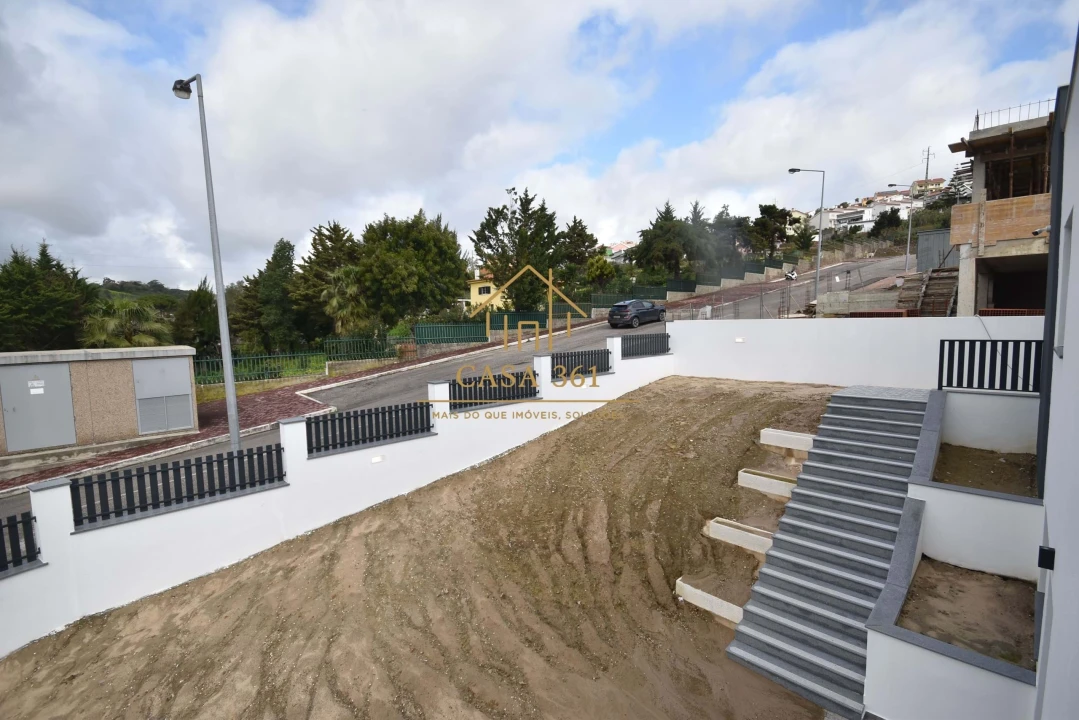 Moradia T4 para Venda em Alhandra, São João dos Montes e Calhandriz Foto 17