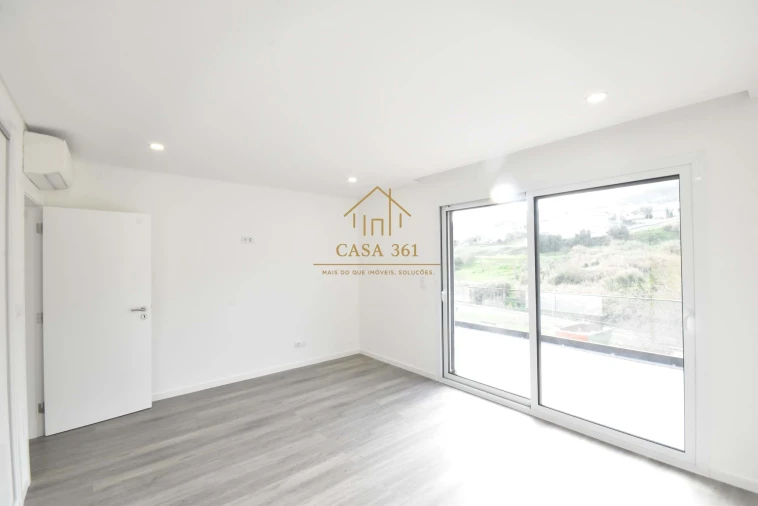 Moradia T4 para Venda em Alhandra, São João dos Montes e Calhandriz Foto 22