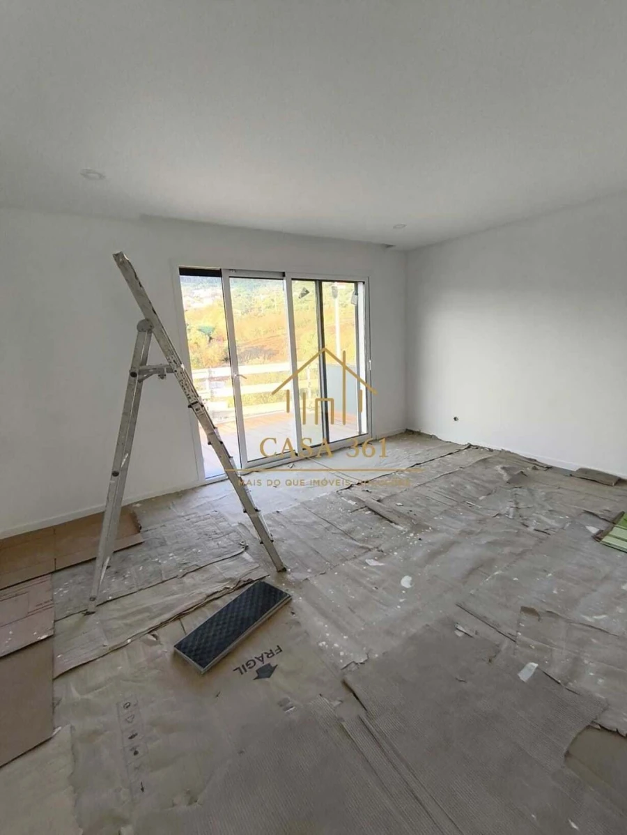 Moradia T4 para Venda em Alhandra, São João dos Montes e Calhandriz Foto 31