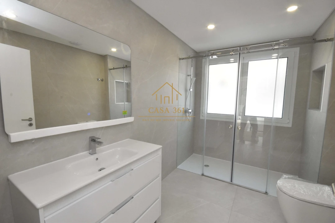 Moradia T4 para Venda em Alhandra, São João dos Montes e Calhandriz Foto 26