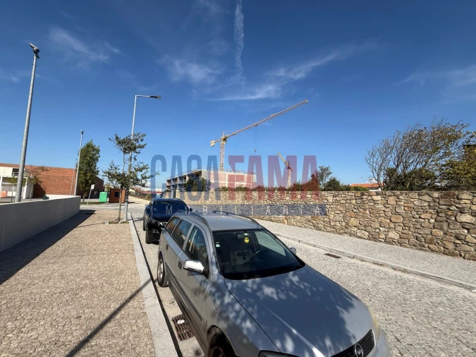 Apartamento T2 para Venda em Retorta e Tougues Foto 12