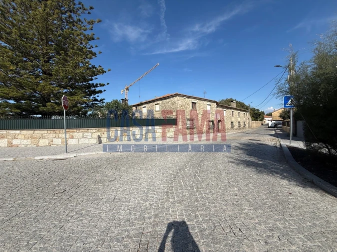 Apartamento T2 para Venda em Retorta e Tougues Foto 14