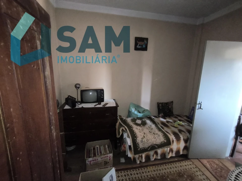 Moradia T3 para Venda em Maxial e Monte Redondo Foto 12