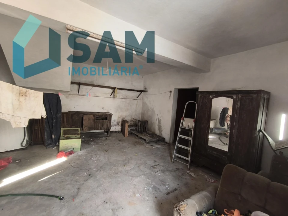 Moradia T3 para Venda em Maxial e Monte Redondo Foto 17