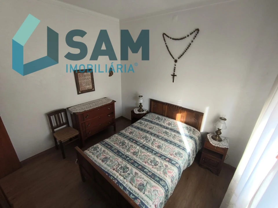 Moradia T3 para Venda em Maxial e Monte Redondo Foto 25