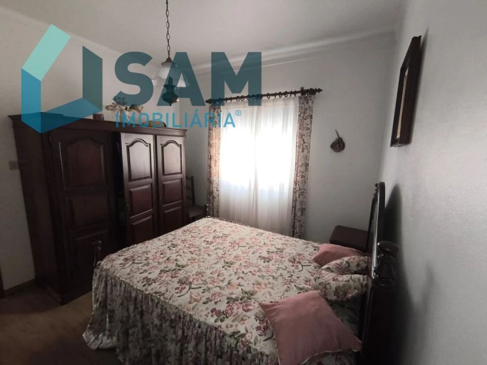 Moradia T3 para Venda em Maxial e Monte Redondo Foto 28