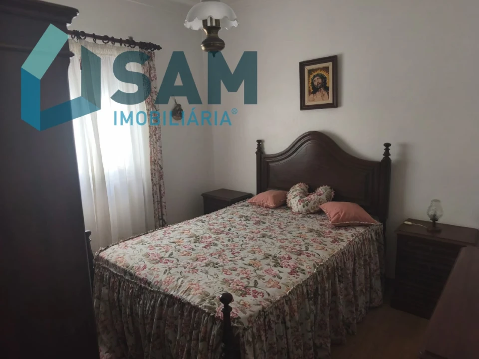 Moradia T3 para Venda em Maxial e Monte Redondo Foto 29