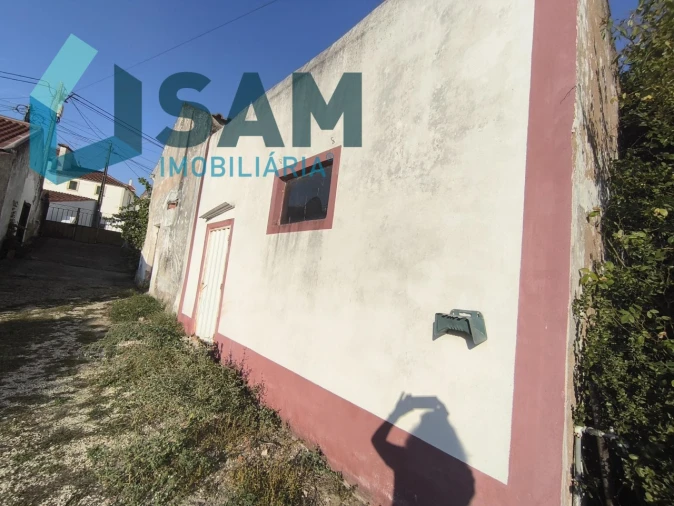 Moradia T3 para Venda em Maxial e Monte Redondo Foto 9