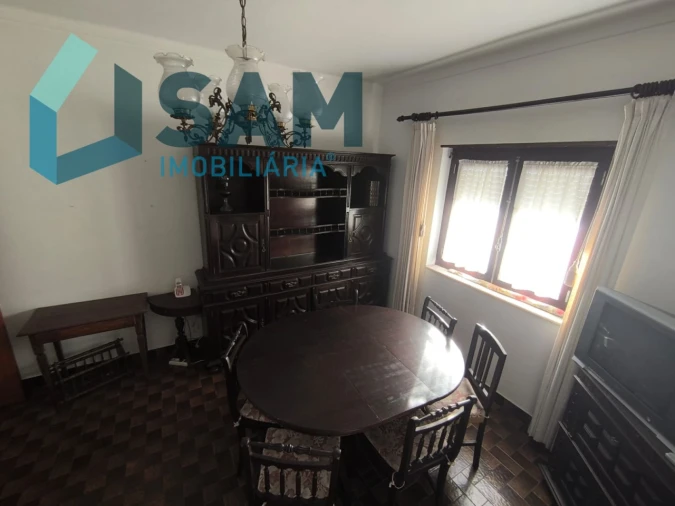 Moradia T3 para Venda em Maxial e Monte Redondo Foto 23