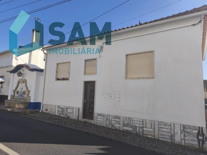 Moradia T3 para Venda em Maxial e Monte Redondo Foto 2