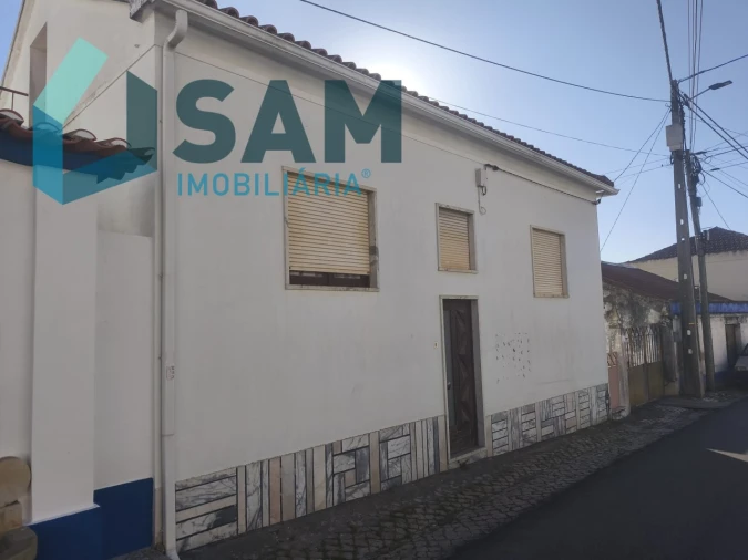 Moradia T3 para Venda em Maxial e Monte Redondo Foto 4