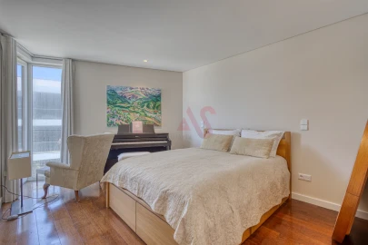 Apartamento T5 para Venda em Canidelo