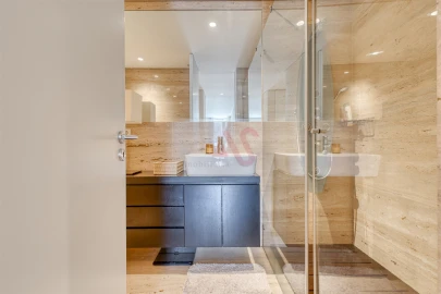 Apartamento T5 para Venda em Canidelo