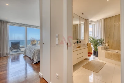 Apartamento T5 para Venda em Canidelo
