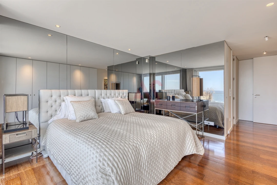 Apartamento T5 para Venda em Canidelo Foto 19