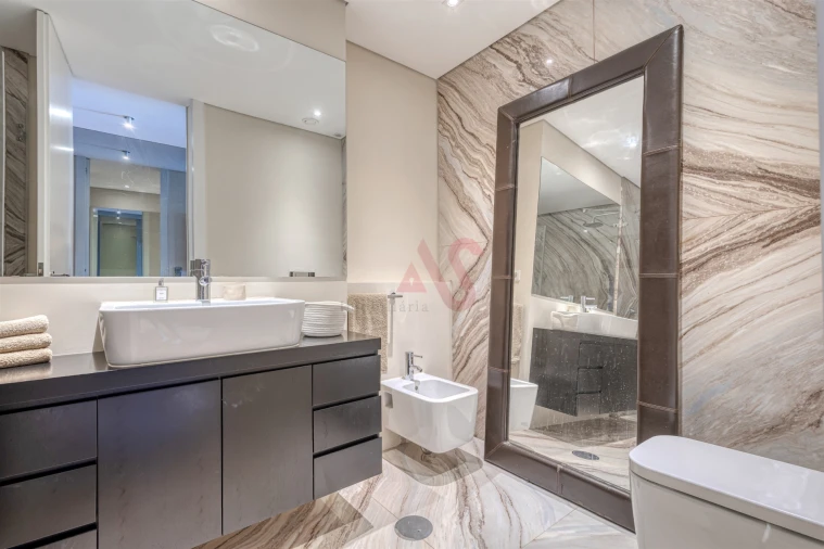 Apartamento T5 para Venda em Canidelo Foto 24