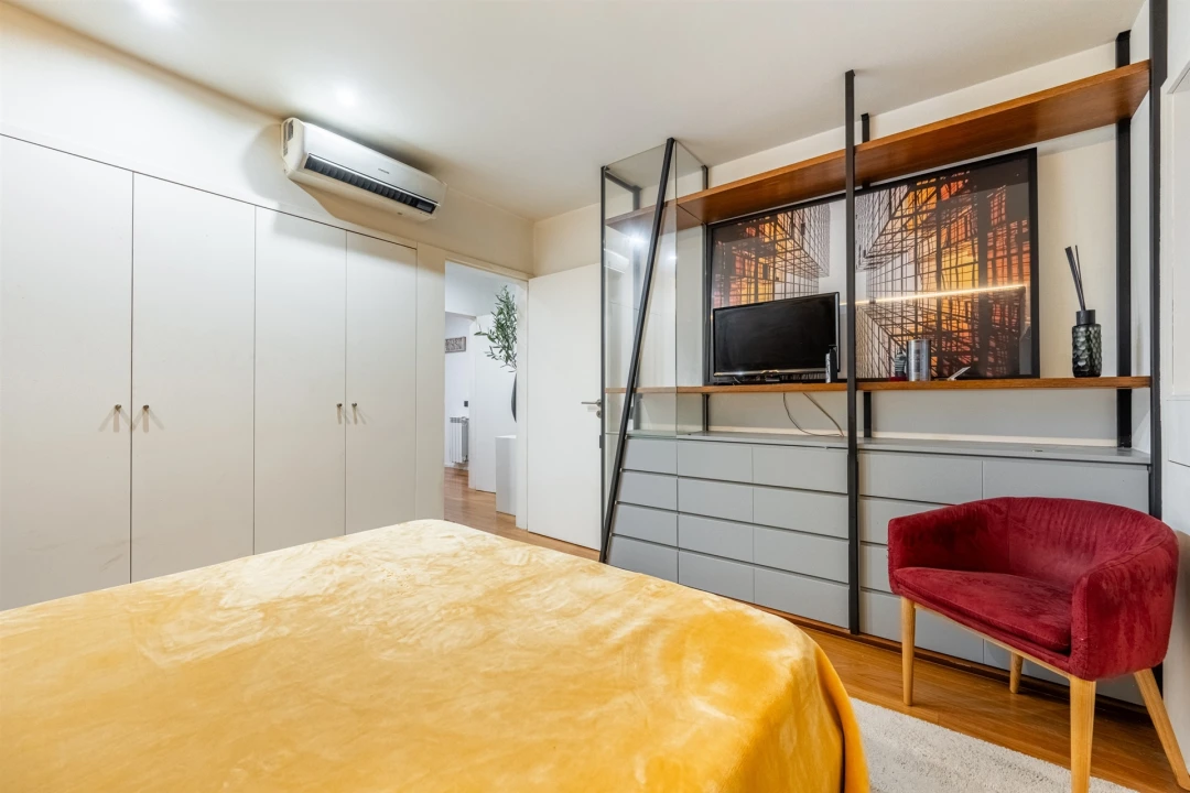 Apartamento T1 para Venda em Oliveira, São Paio e São Sebastião Foto 16