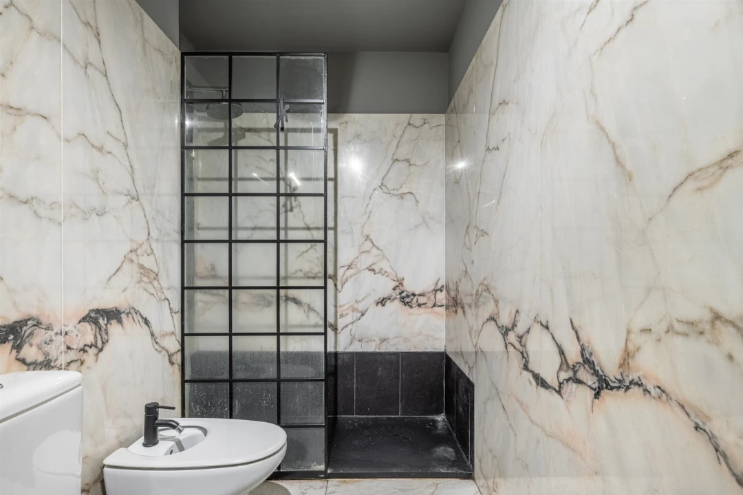 Apartamento T1 para Venda em Oliveira, São Paio e São Sebastião Foto 14