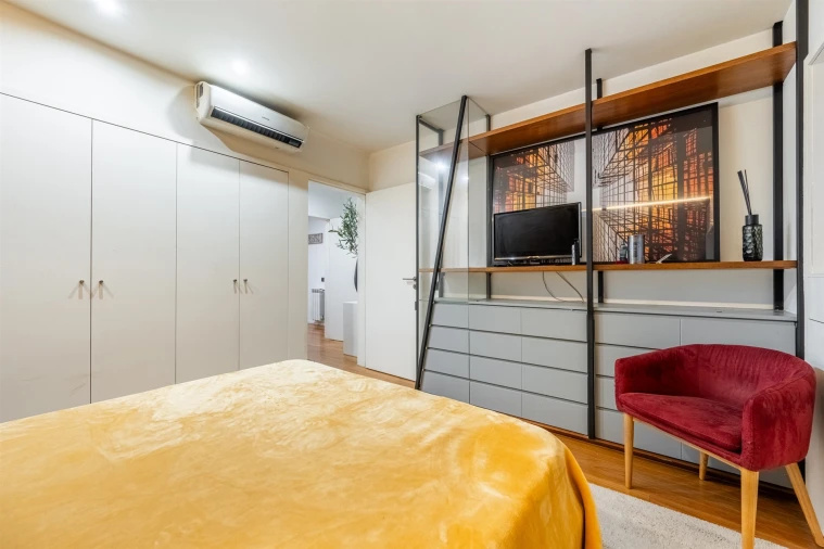 Apartamento T1 para Venda em Oliveira, São Paio e São Sebastião Foto 16