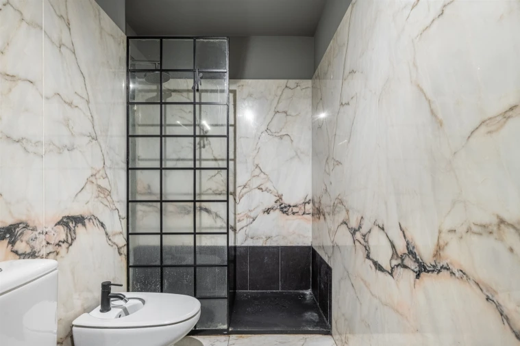 Apartamento T1 para Venda em Oliveira, São Paio e São Sebastião Foto 14