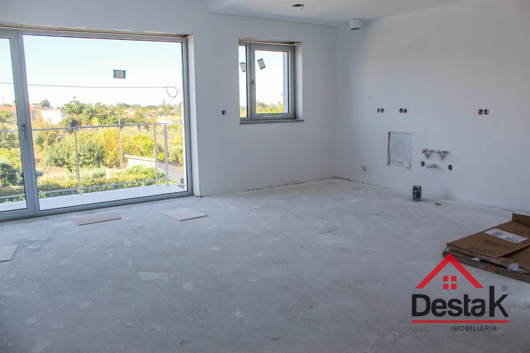 Apartamento T3 para Venda em Currelos, Papízios e Sobral Foto 5