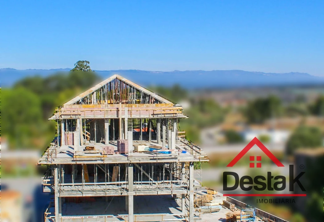 Apartamento T3 para Venda em Currelos, Papízios e Sobral Foto 2