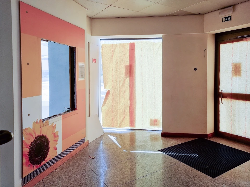 Loja para Arrendamento em Leiria, Pousos, Barreira e Cortes Foto 8