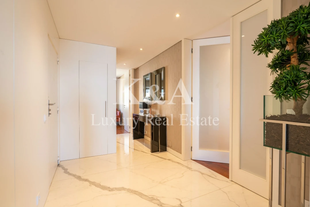Apartamento T3 para Venda em Aldoar, Foz do Douro e Nevogilde Foto 2