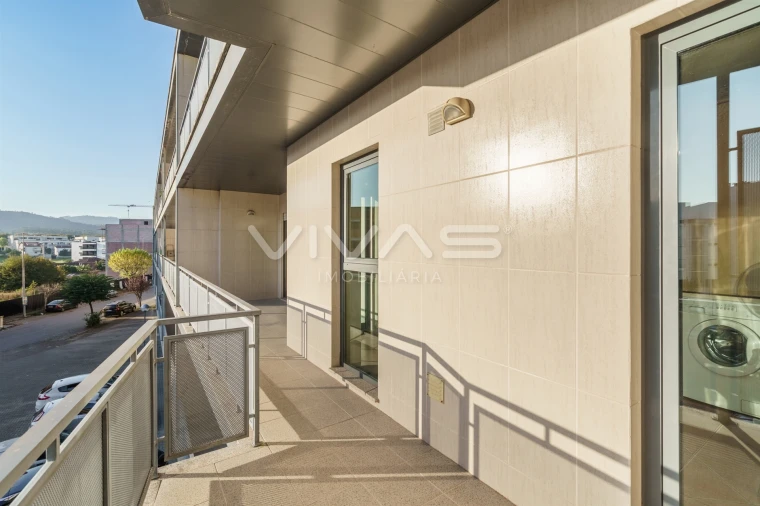 Apartamento T3 para Venda em Vila Verde e Barbudo Foto 12