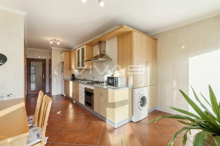 Apartamento T3 para Venda em Vila Verde e Barbudo Foto 10