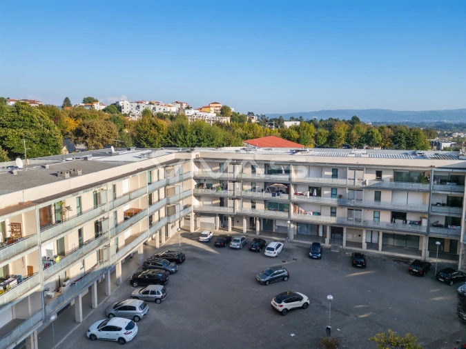 Apartamento T3 para Venda em Vila Verde e Barbudo Foto 30