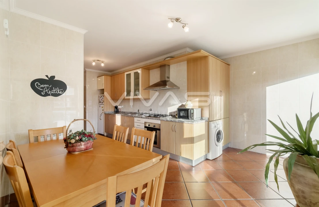 Apartamento T3 para Venda em Vila Verde e Barbudo Foto 9