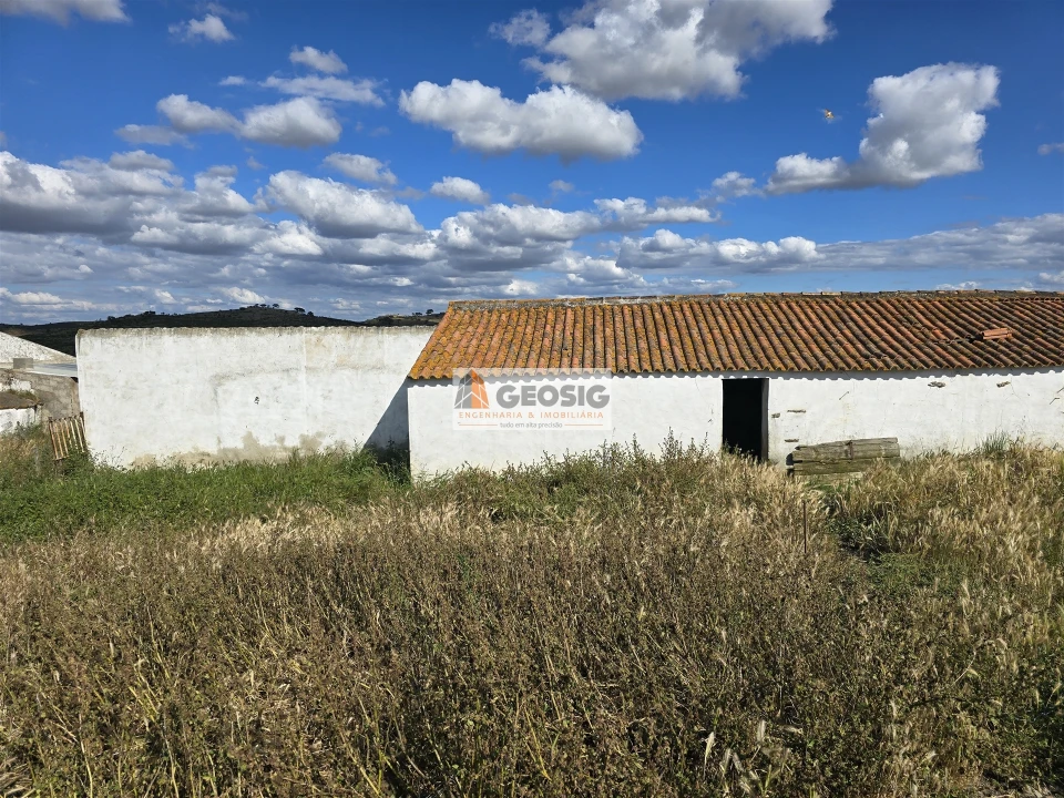Quinta T0 para Venda em Almodôvar e Graça dos Padrões Foto 4