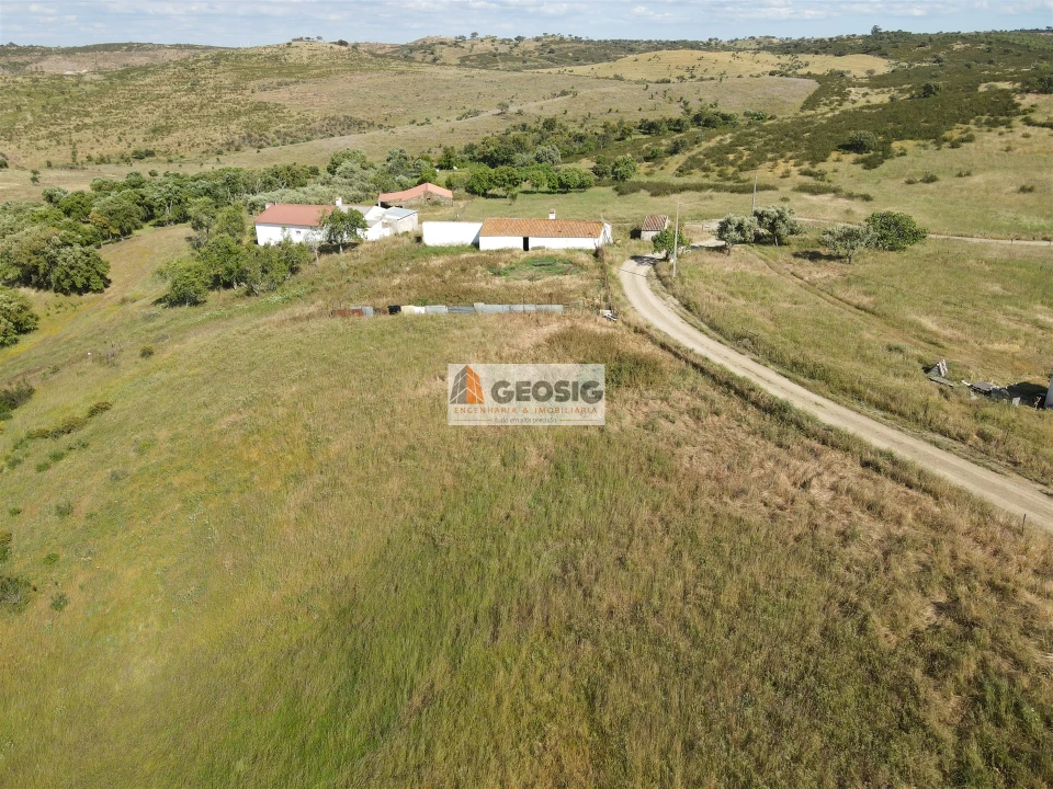 Quinta T0 para Venda em Almodôvar e Graça dos Padrões Foto 48