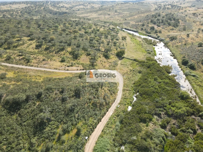 Quinta T0 para Venda em Almodôvar e Graça dos Padrões Foto 44